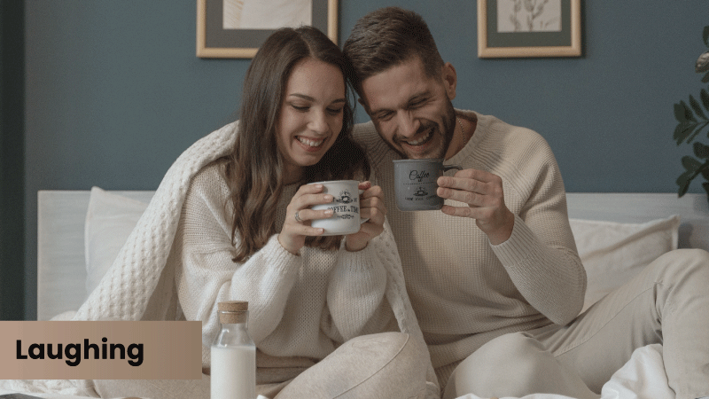 couple laughing together photoshoot